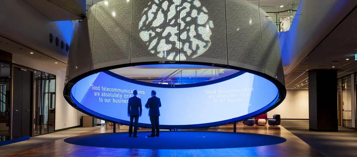 Flexible led screen custom made design construction styled