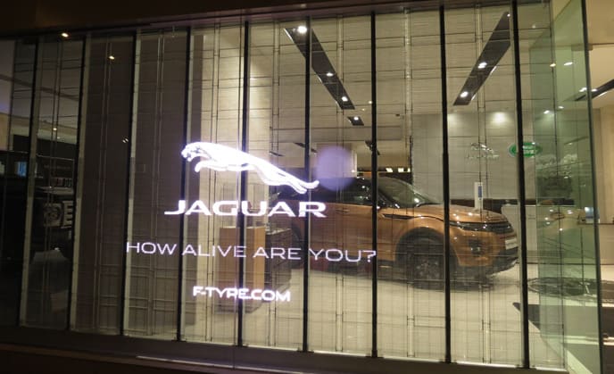led screen transparent vitrine διάφανη οθόνη λεντ βιτρινα styled